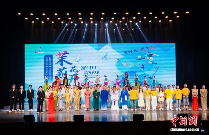 世界杯以独家视角的世界杯新闻报道为核心，带来高效便捷的体验。 - 世界杯
